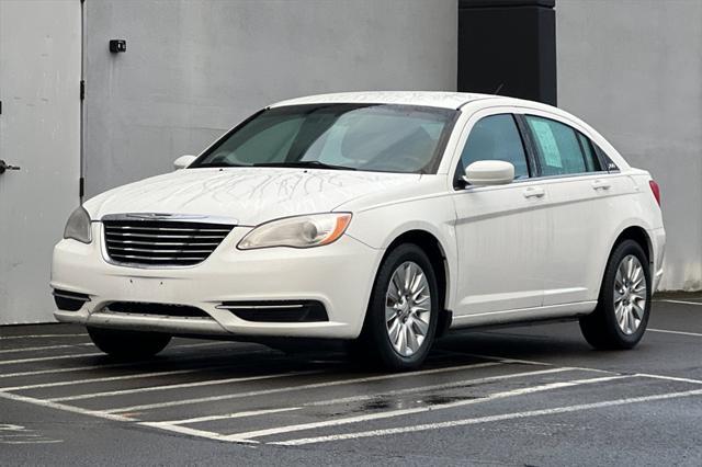 used 2014 Chrysler 200 car, priced at $5,591