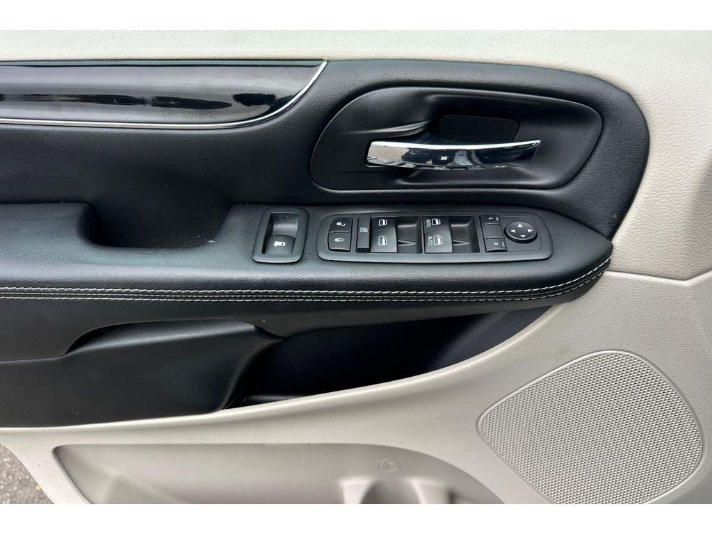 used 2018 Dodge Grand Caravan car, priced at $11,995