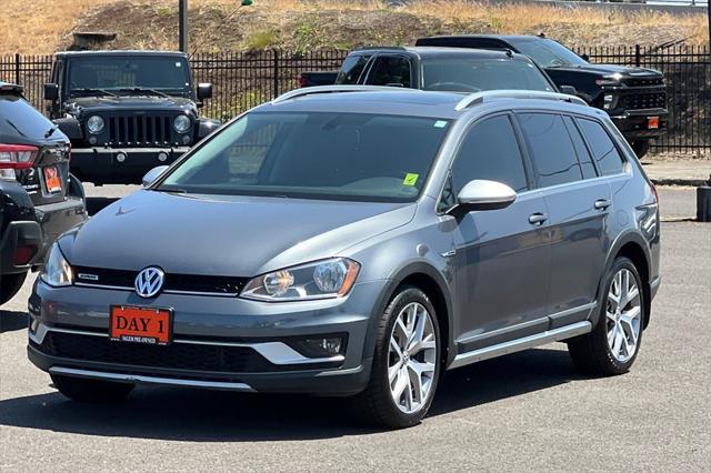 used 2017 Volkswagen Golf Alltrack car, priced at $14,995