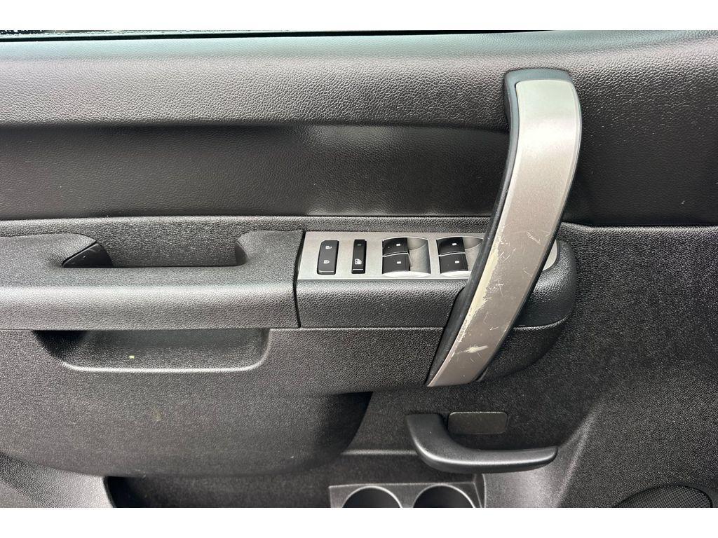 used 2013 Chevrolet Silverado 1500 car, priced at $13,999