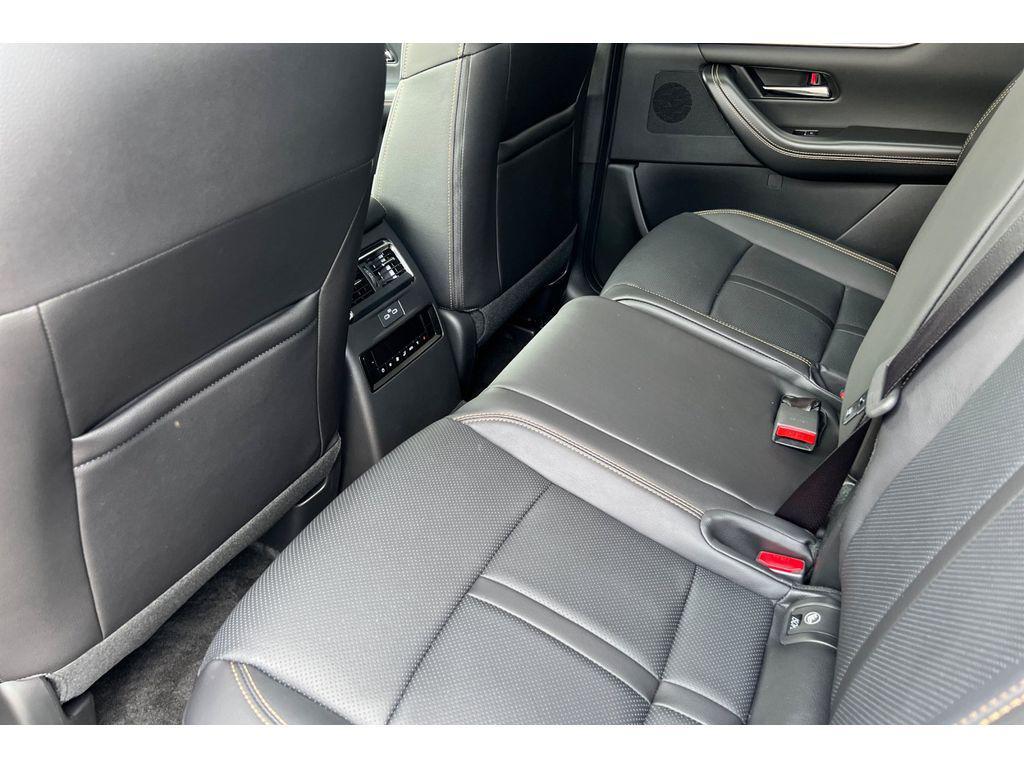 new 2025 Mazda CX-70 PHEV car, priced at $57,365