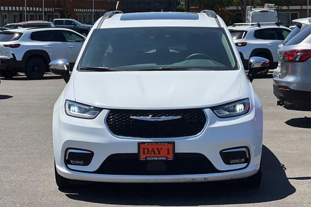 used 2023 Chrysler Pacifica car, priced at $29,995
