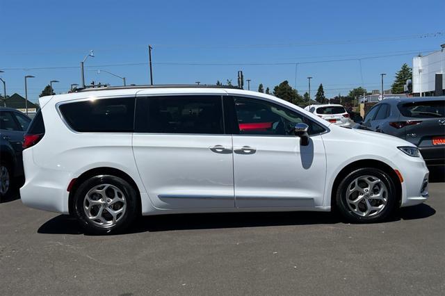 used 2023 Chrysler Pacifica car, priced at $29,995