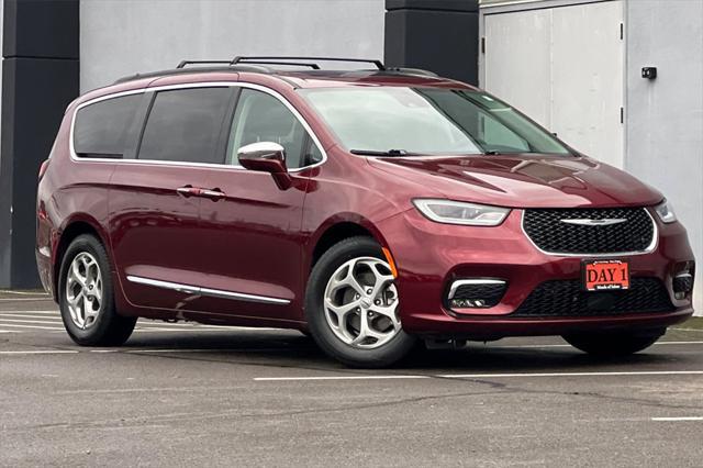 used 2022 Chrysler Pacifica car, priced at $25,997