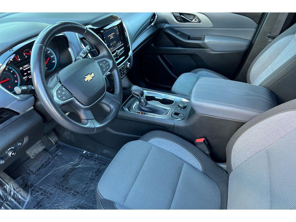 used 2021 Chevrolet Traverse car, priced at $16,995