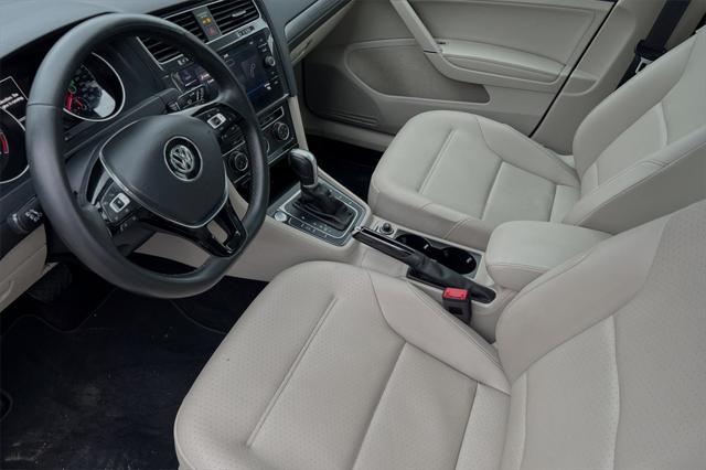 used 2019 Volkswagen Golf SportWagen car, priced at $18,495