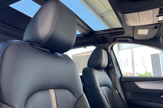 new 2025 Mazda CX-90 PHEV car, priced at $60,550