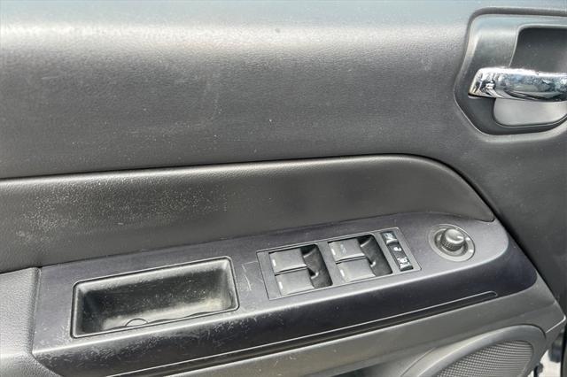 used 2013 Jeep Compass car, priced at $8,999