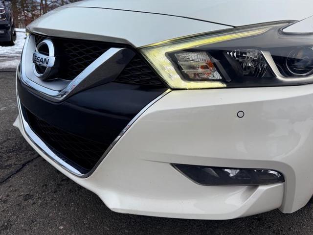 used 2016 Nissan Maxima car