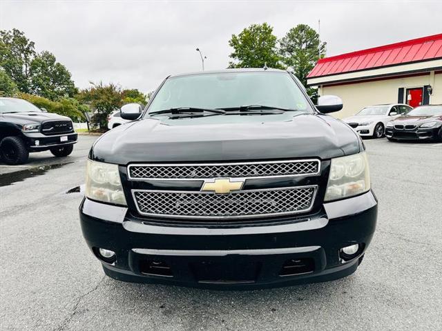 used 2008 Chevrolet Suburban car, priced at $11,995