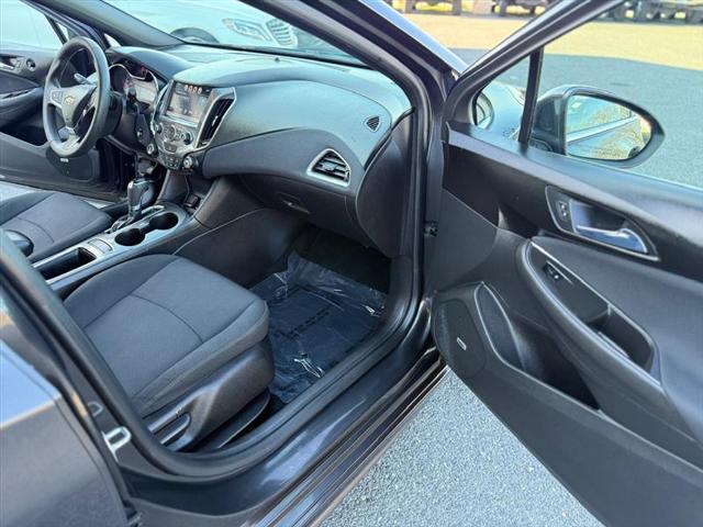 used 2016 Chevrolet Cruze car, priced at $9,995