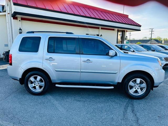 used 2011 Honda Pilot car, priced at $11,995