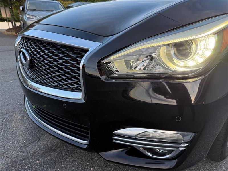 used 2015 INFINITI Q70 car, priced at $13,995