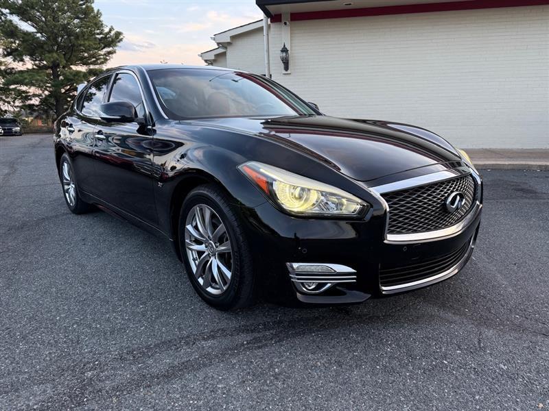 used 2015 INFINITI Q70 car, priced at $13,995