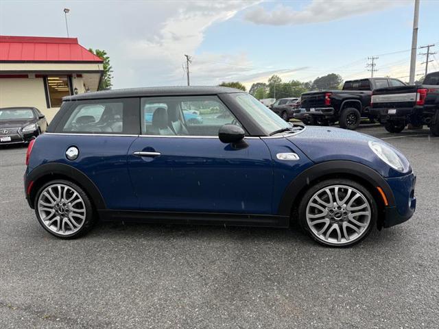 used 2017 MINI Hardtop car, priced at $11,995