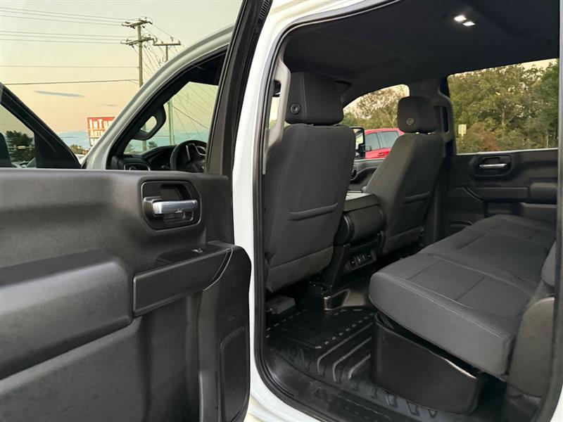 used 2022 Chevrolet Silverado 2500 car, priced at $37,995