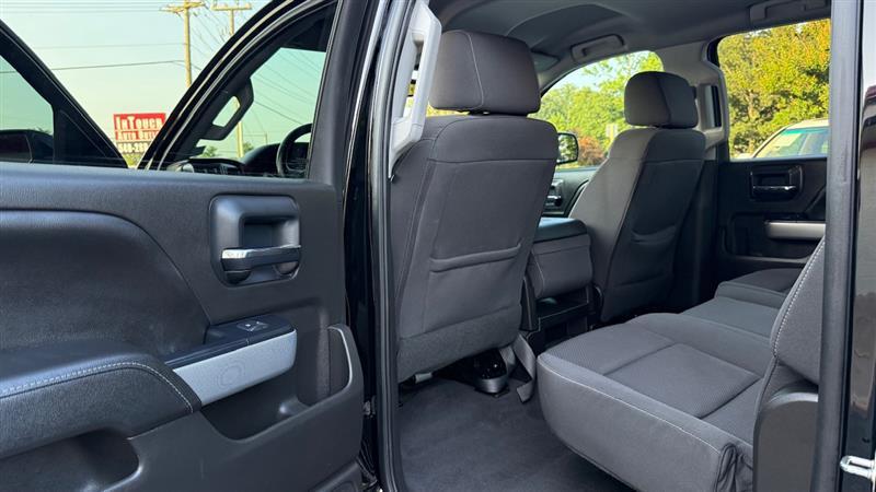used 2018 Chevrolet Silverado 1500 car, priced at $30,995
