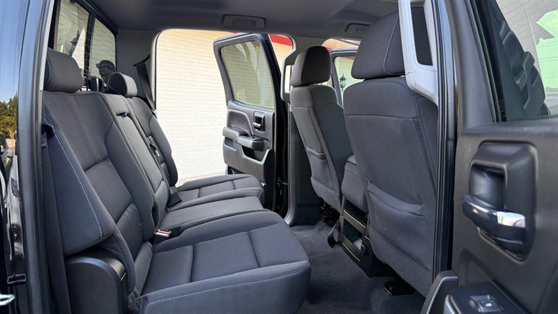 used 2018 Chevrolet Silverado 1500 car, priced at $30,995