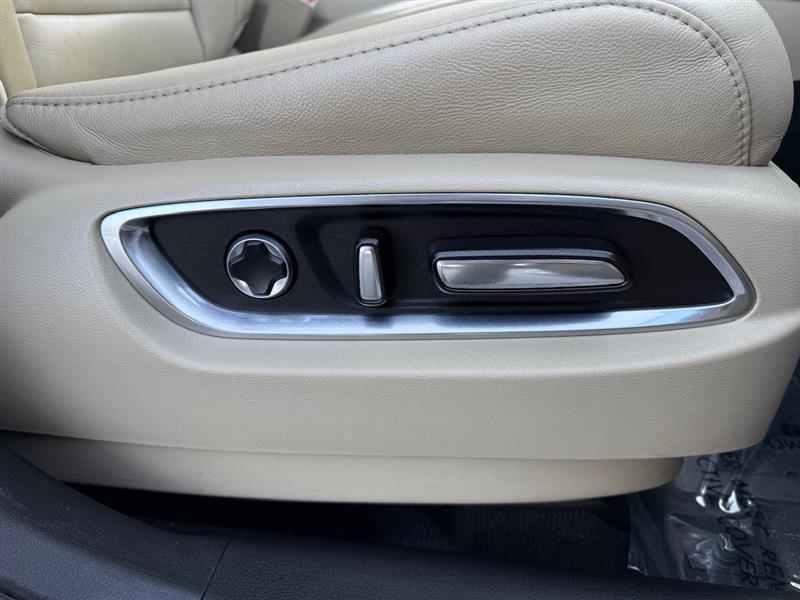 used 2020 Acura MDX car, priced at $20,995