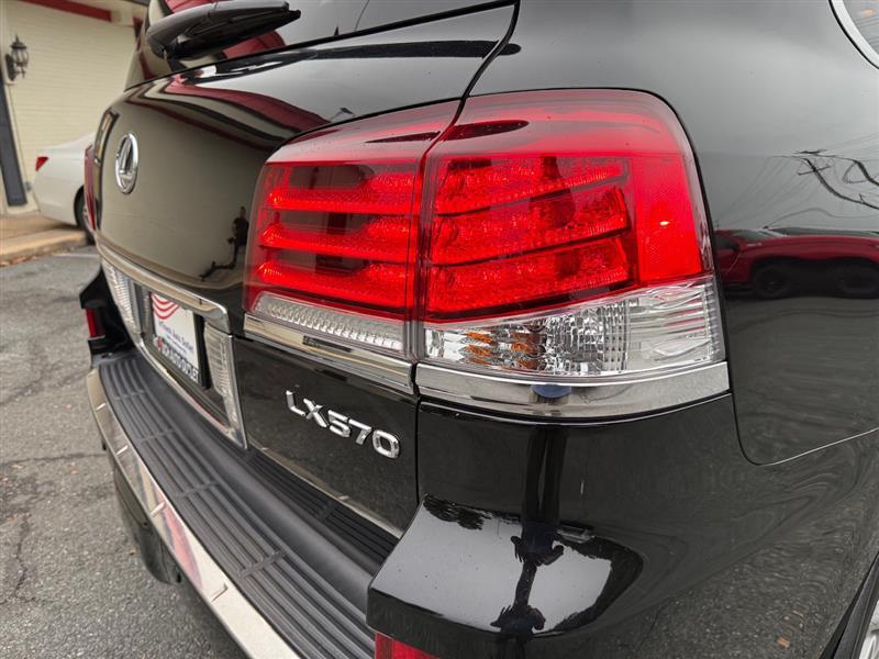 used 2013 Lexus LX 570 car, priced at $30,995