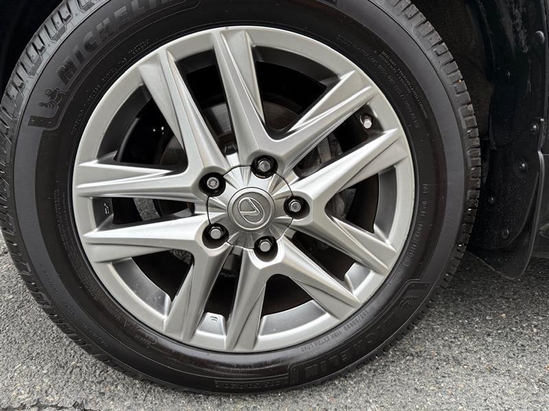 used 2013 Lexus LX 570 car, priced at $30,995