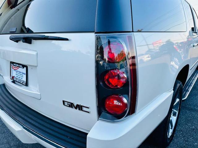 used 2012 GMC Yukon XL car, priced at $16,995