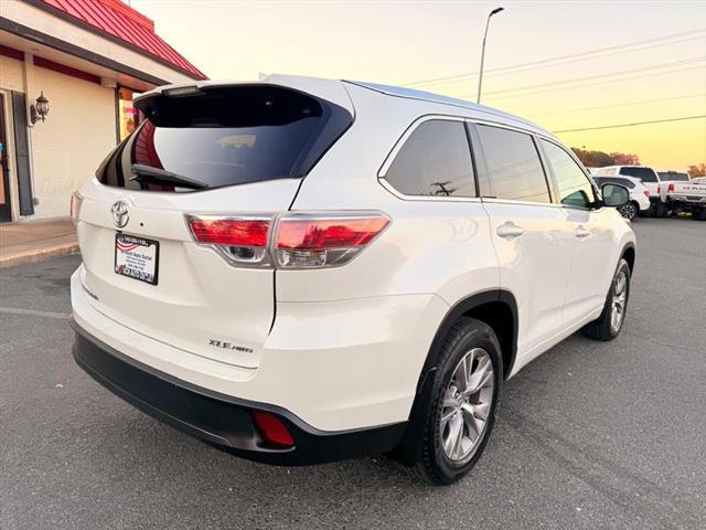 used 2015 Toyota Highlander car, priced at $18,995