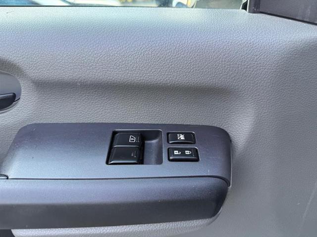 used 2018 Nissan NV Cargo NV2500 HD car, priced at $20,995