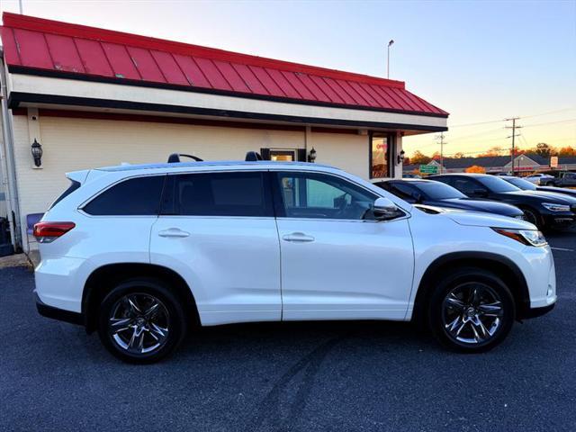 used 2019 Toyota Highlander car, priced at $28,995