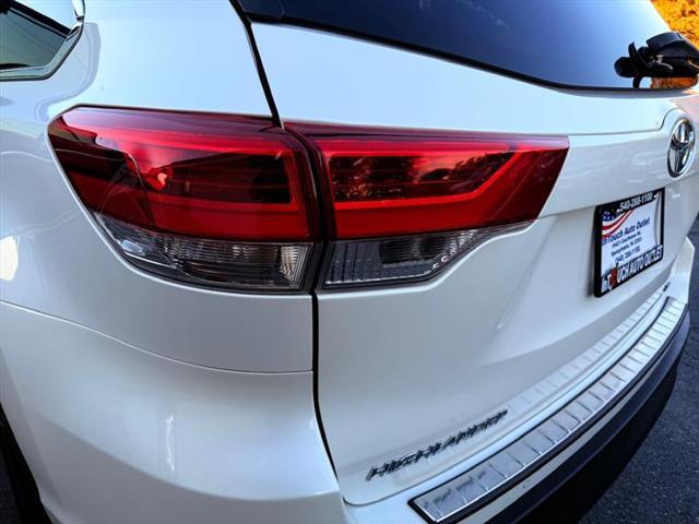 used 2019 Toyota Highlander car, priced at $28,995