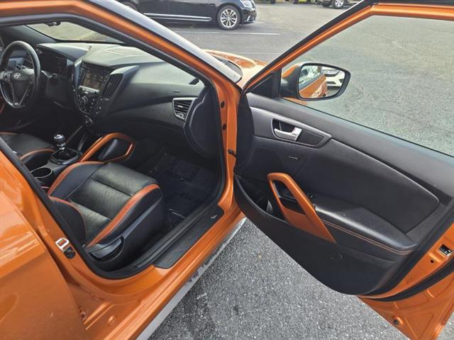 used 2016 Hyundai Veloster car