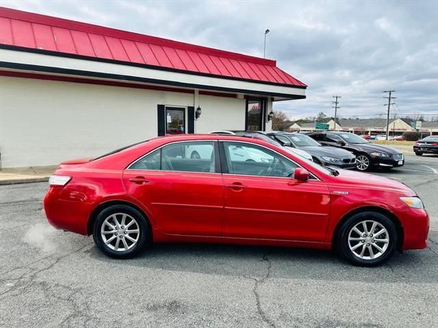 used 2011 Toyota Camry Hybrid car, priced at $10,495