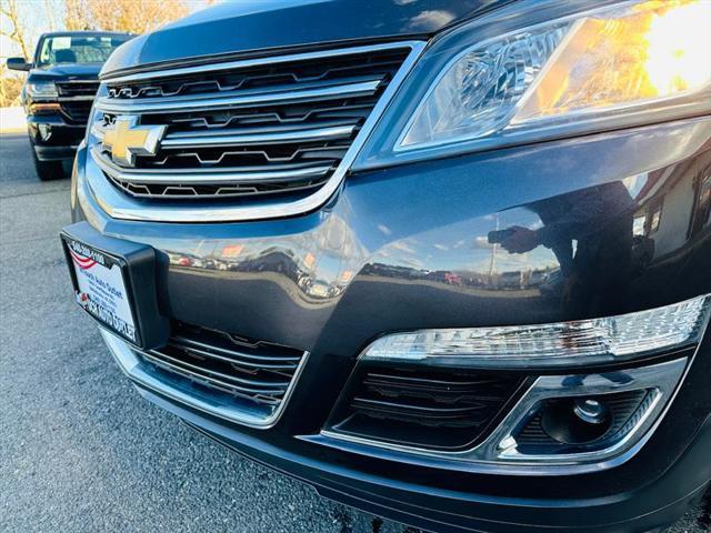 used 2015 Chevrolet Traverse car, priced at $7,995