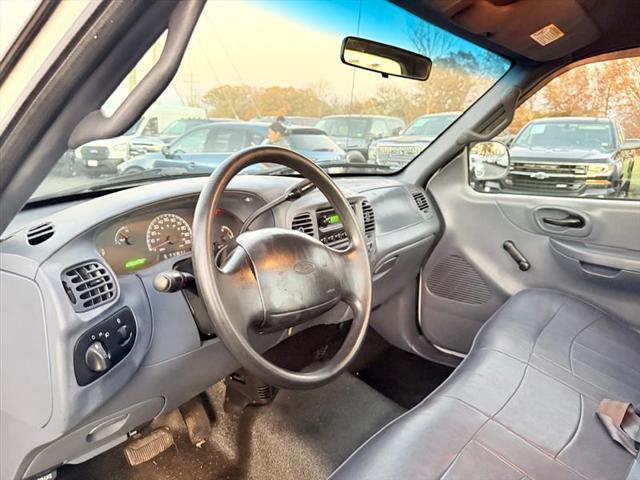 used 2000 Ford F-150 car, priced at $4,495