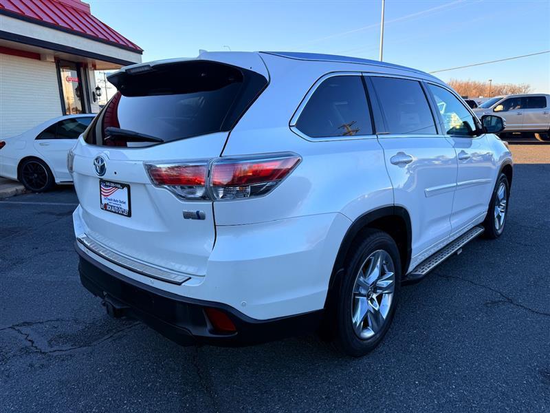 used 2016 Toyota Highlander Hybrid car, priced at $19,995