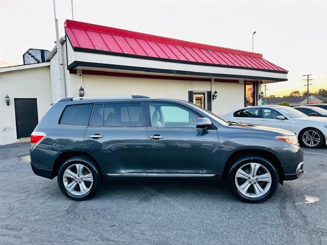 used 2012 Toyota Highlander car, priced at $17,995