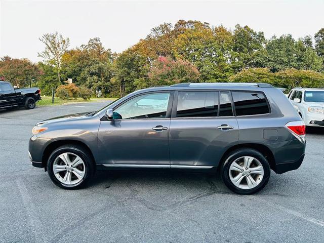 used 2012 Toyota Highlander car, priced at $17,995