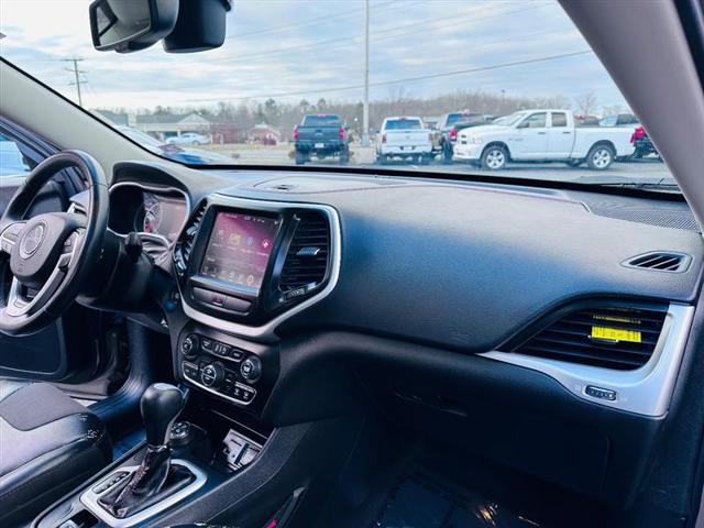 used 2017 Jeep Cherokee car, priced at $21,995