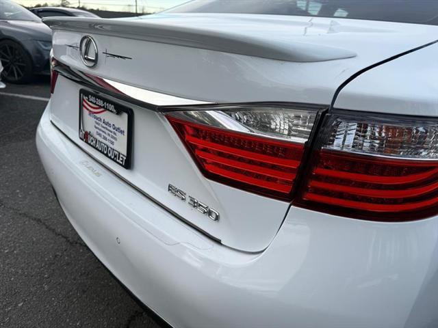 used 2015 Lexus ES 350 car, priced at $16,995