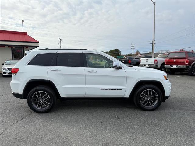 used 2018 Jeep Grand Cherokee car, priced at $19,995