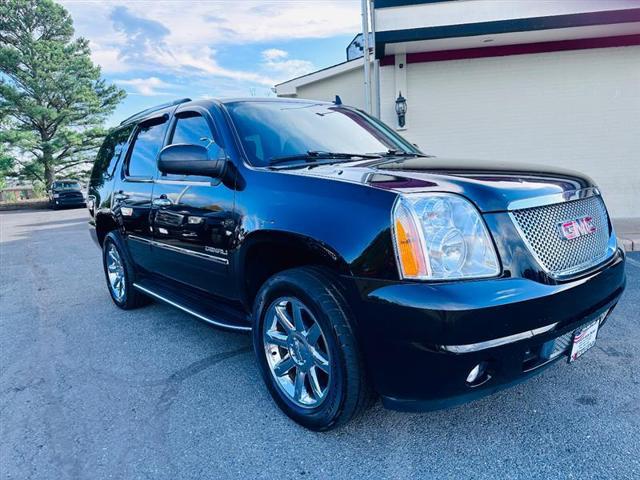 used 2012 GMC Yukon car, priced at $14,995