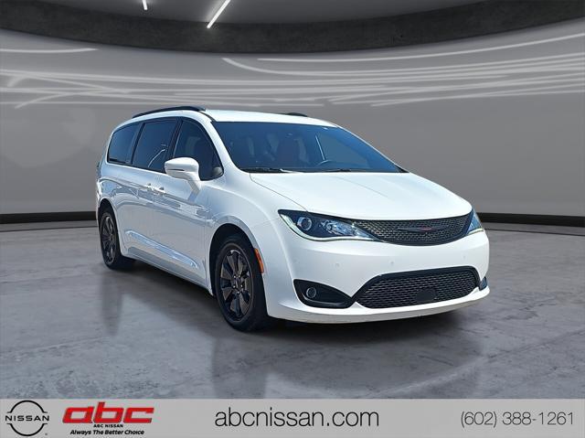 used 2020 Chrysler Pacifica Hybrid car, priced at $26,624