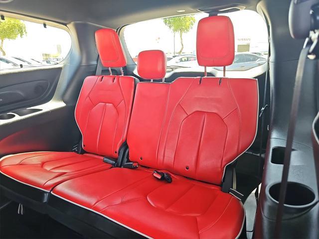 used 2020 Chrysler Pacifica Hybrid car, priced at $26,624