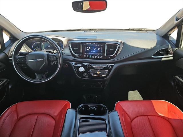 used 2020 Chrysler Pacifica Hybrid car, priced at $26,624