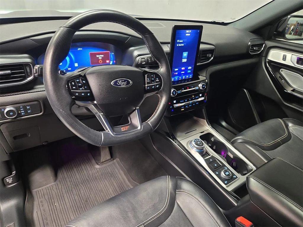 used 2021 Ford Explorer car, priced at $30,858