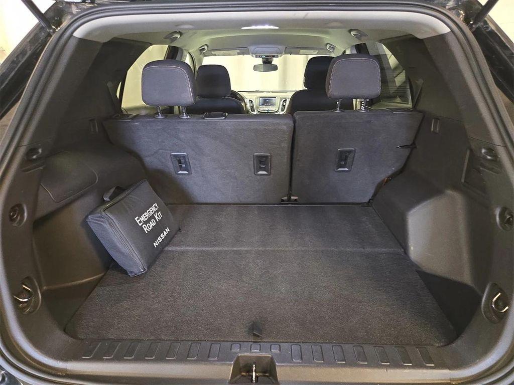 used 2023 Chevrolet Equinox car, priced at $16,540