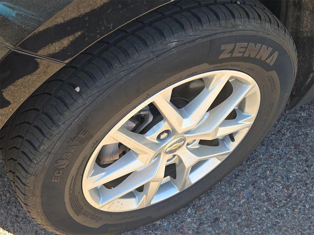 used 2023 Chevrolet Equinox car, priced at $16,779