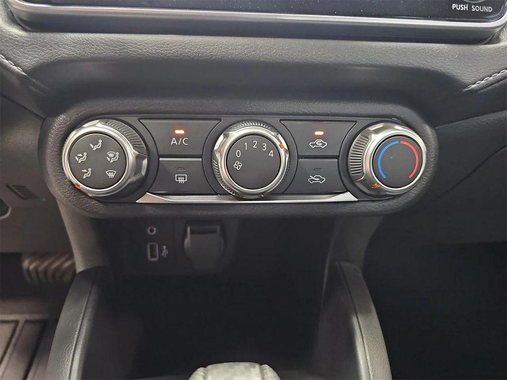 new 2025 Nissan Versa car, priced at $21,560