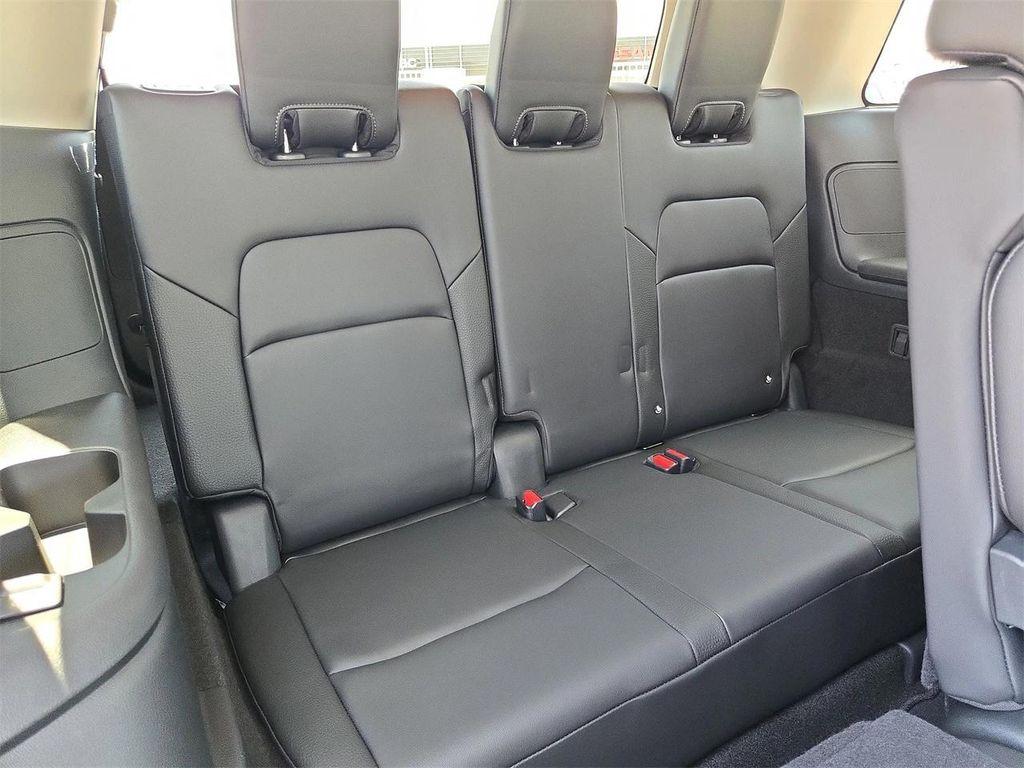 new 2025 Nissan Pathfinder car, priced at $44,705