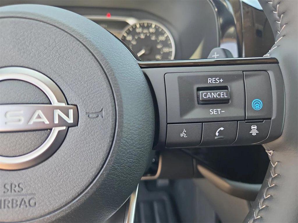 new 2025 Nissan Pathfinder car, priced at $44,705